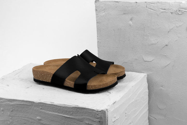 Liora by LEON- Women’s Leather Slide- One‑Piece Leather Comfort Sandal
