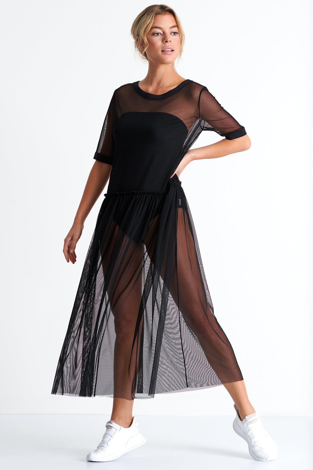 42063-65-800 - Long Mesh Dress 02 / 800 Caviar / 90% POLYAMIDE 10% ELASTANE