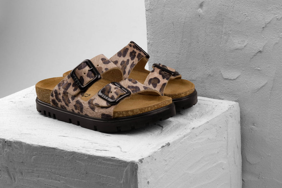 Terra by LEON- Women’s Leather Sandal– Adjustable Buckle Cork-style Footbed