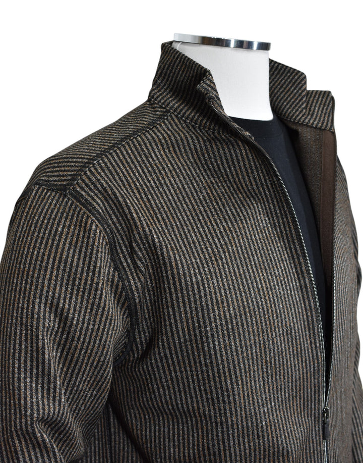 Experience luxury and sophistication with the Marcello Scott Bronze Cardigan.