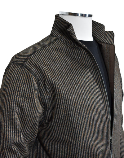 Experience luxury and sophistication with the Marcello Scott Bronze Cardigan.