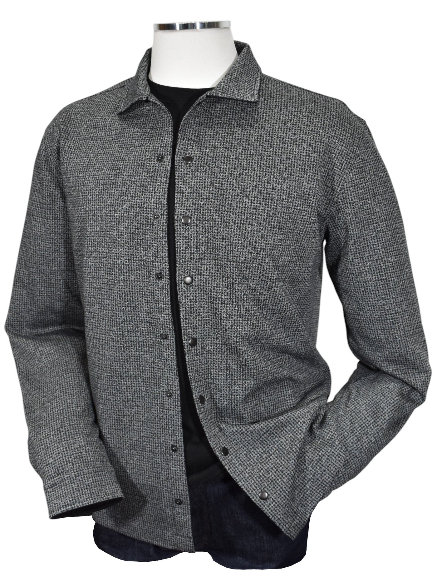 Unleash your inner fashionista with the Marcello Lombardo Snap Front Cardigan! 