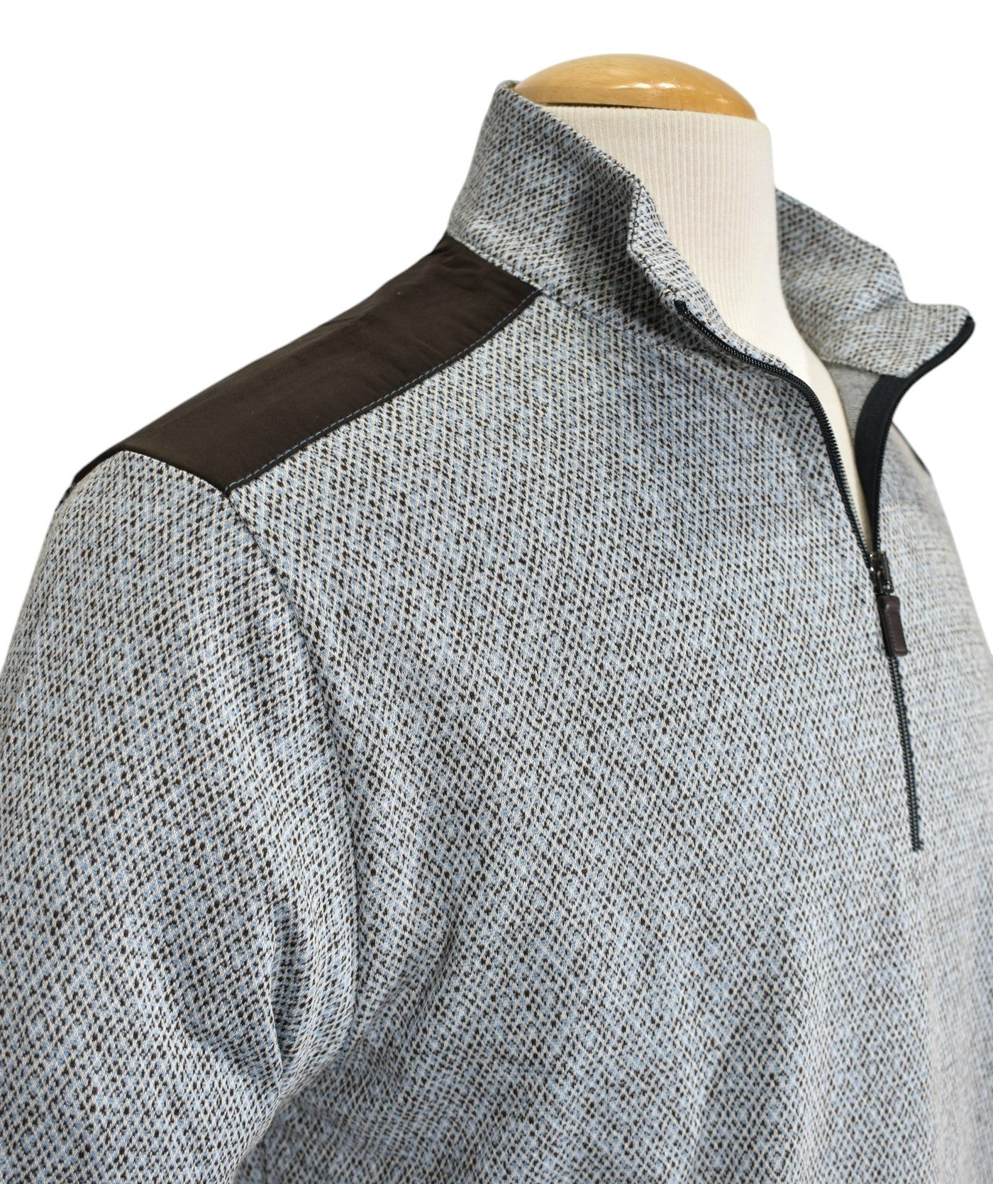 Introducing our Marcello Bluegrass Quarter Zip, crafted from a luxurious blend of cotton and viscose for ultimate softness and lightness. 