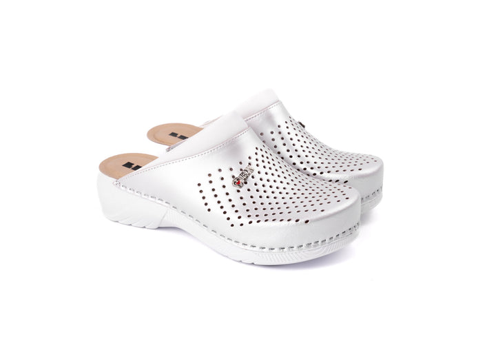 Pandora III by LEON- Women’s Leather Clogs- Gel Insole &amp; Perforated Leather for Breathability