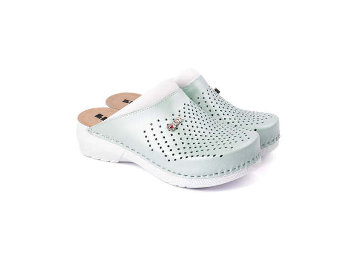 Pandora III by LEON- Women’s Leather Clogs- Gel Insole &amp; Perforated Leather for Breathability