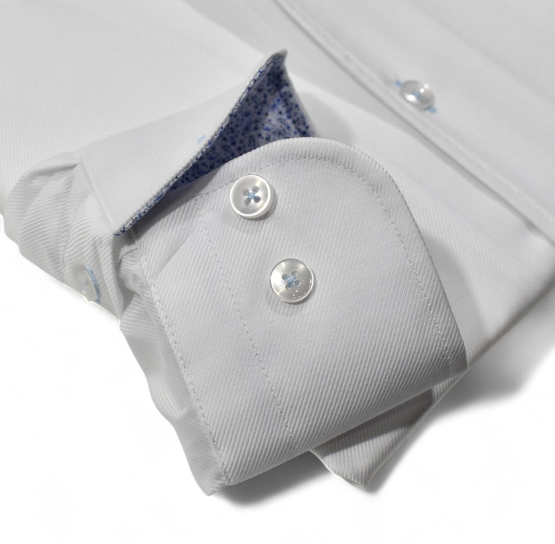 Impeccable craftsmanship and ultra soft cotton make this rich, sophisticated white twill pattern a must-have. Shirt by Marcello.
