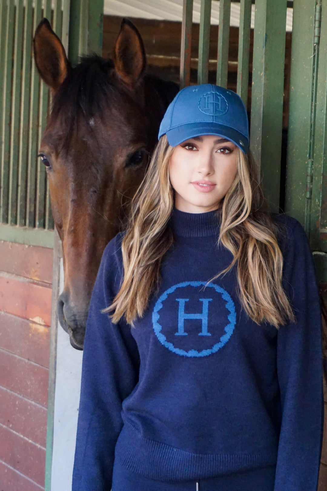 Plaza Womens Pullover Sweater