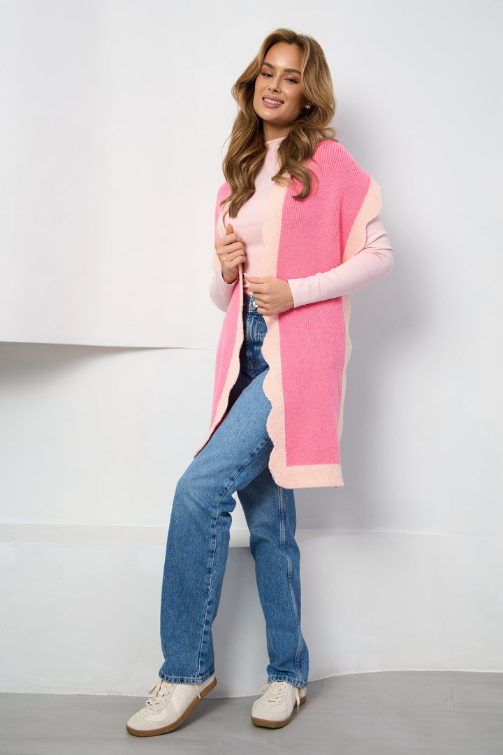 Scallop Trim Knit Scarf