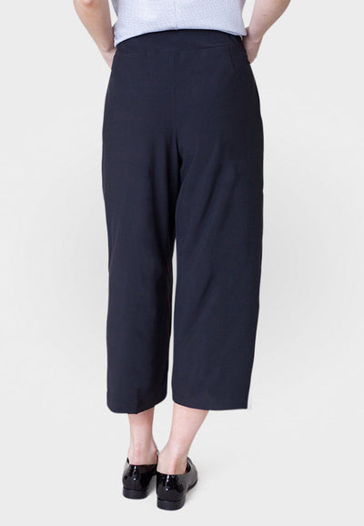 Resort Crop Pant-Pants-Buki-back