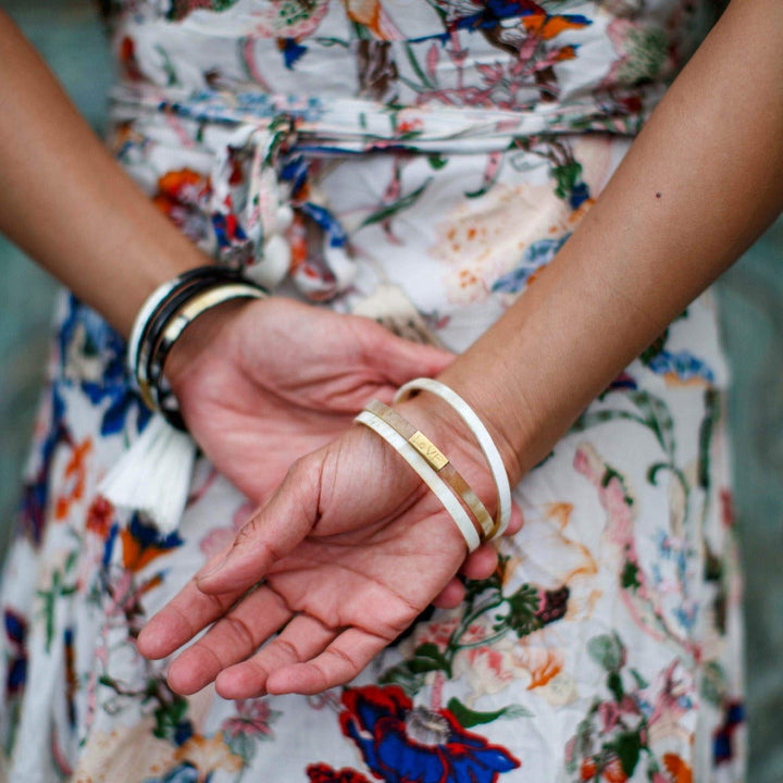 Trinity Horn Bangle - Natural &amp; White - Love Is Project