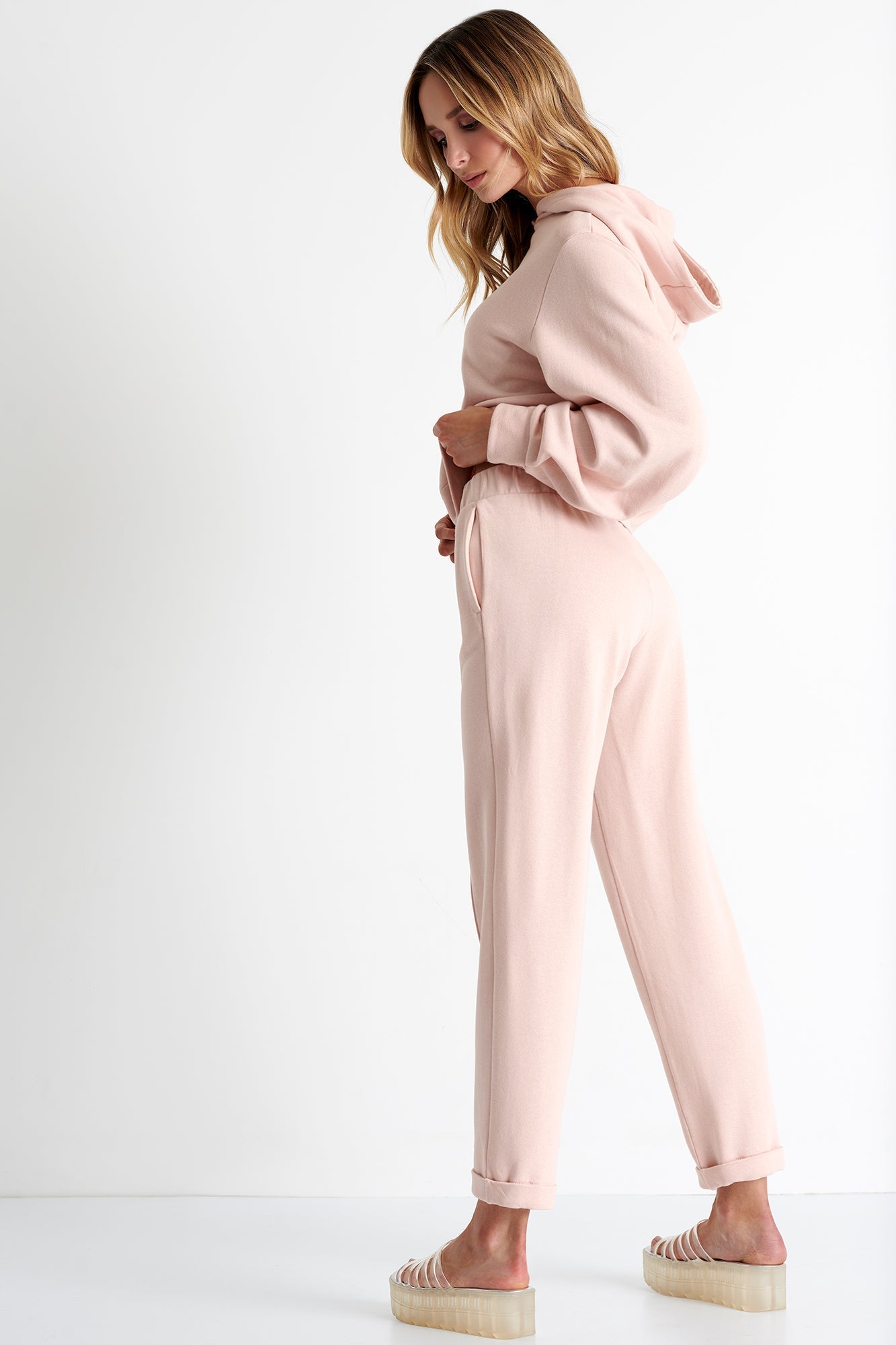 Chic And Comfortable Joggers 2 / 300 Blush / 64% Polyester 32% Cotton 4% Polyure