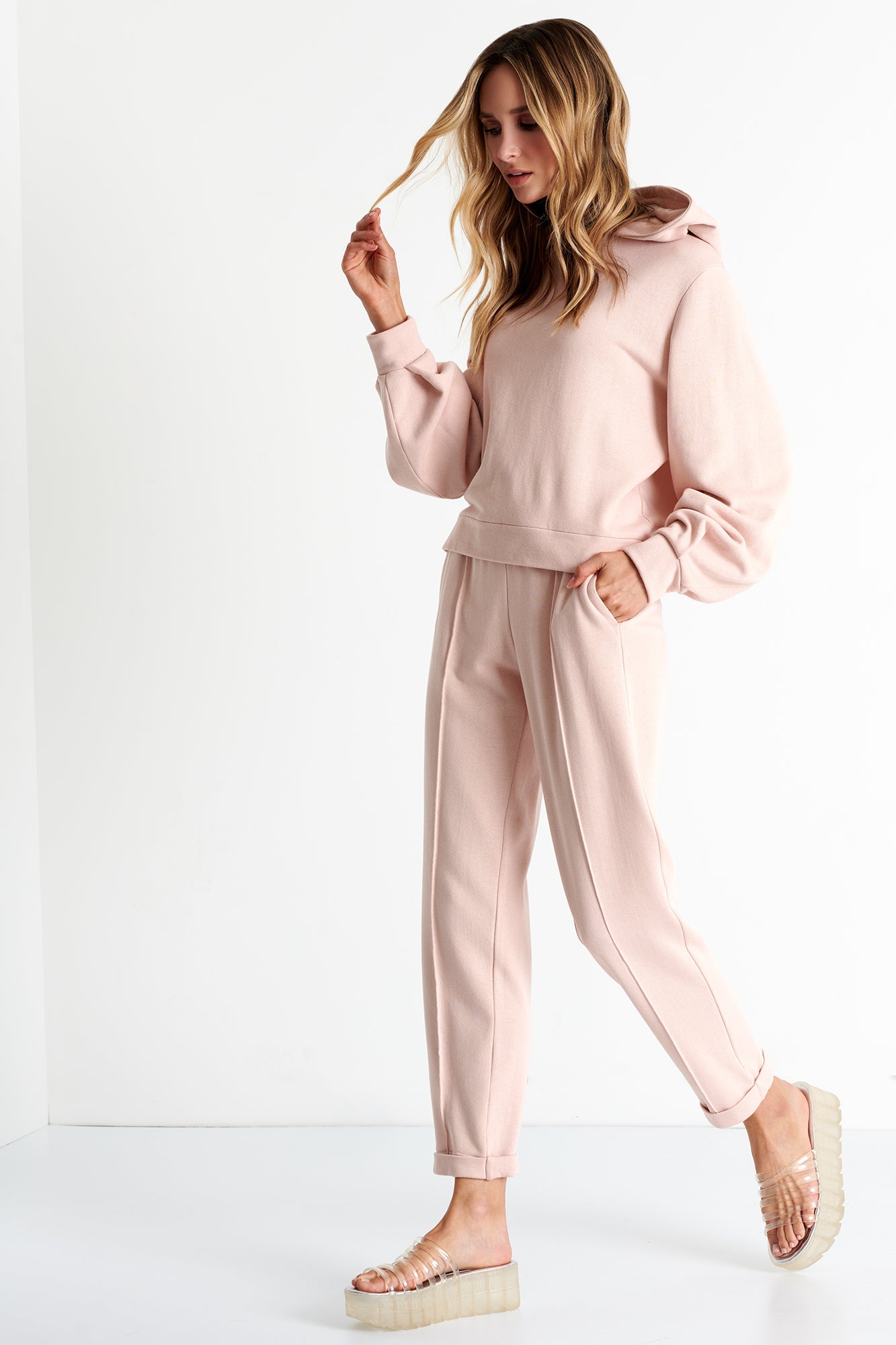 Chic And Comfortable Joggers 2 / 300 Blush / 64% Polyester 32% Cotton 4% Polyure