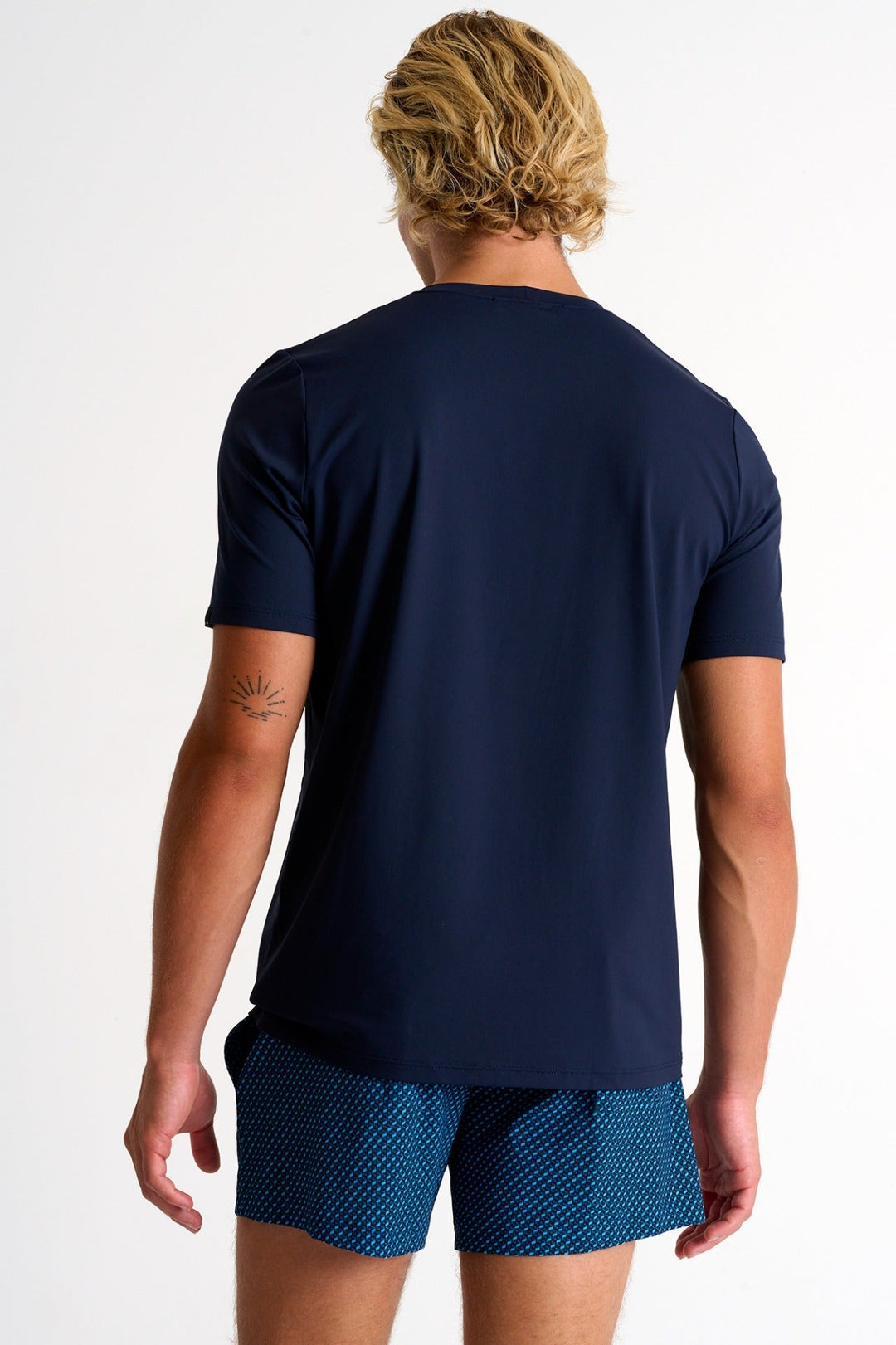 62220-81-590 - Microfiber Crew Neck T-Shirt S / 590 Navy
