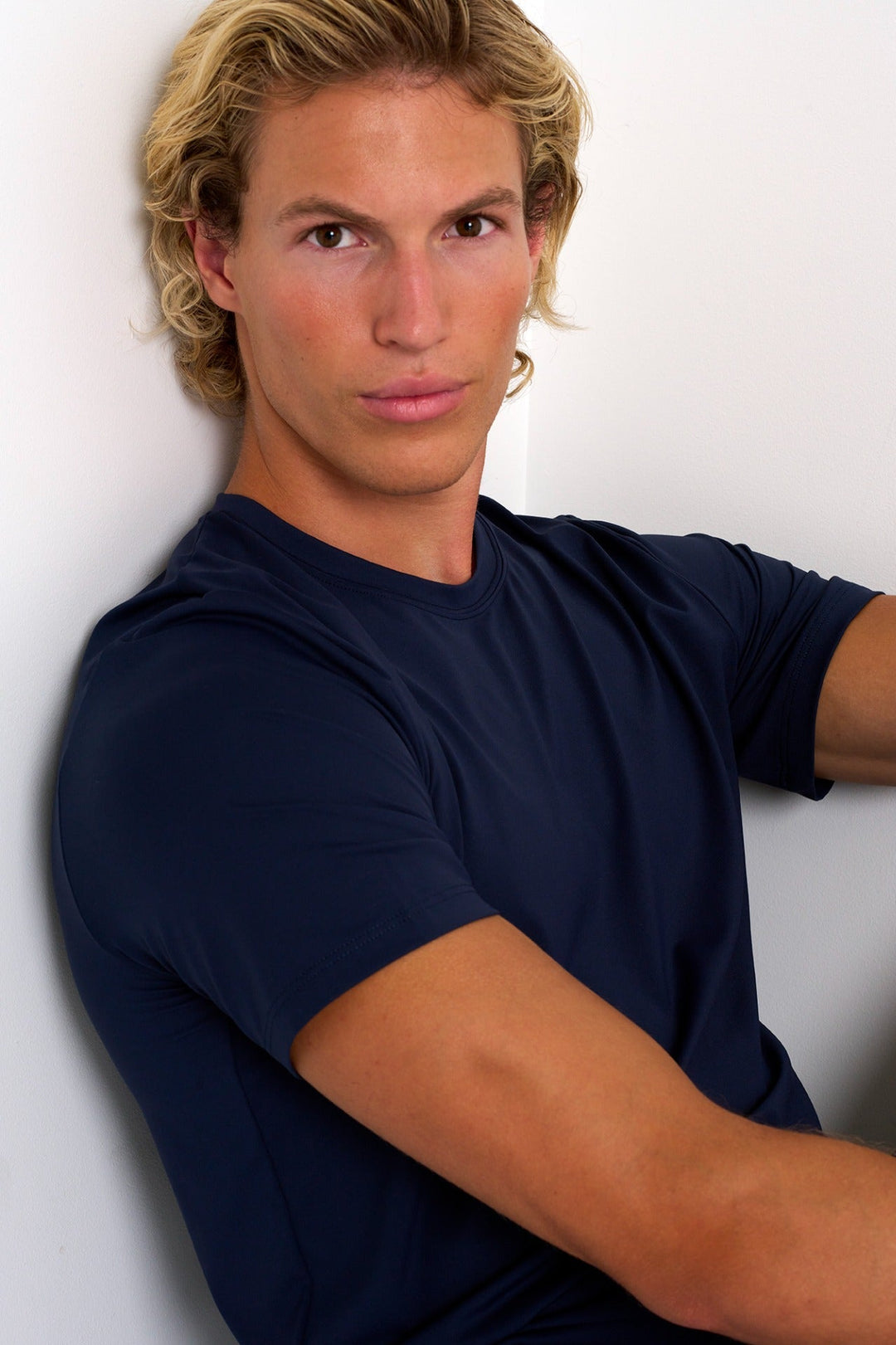 62220-81-590 - Microfiber Crew Neck T-Shirt S / 590 Navy