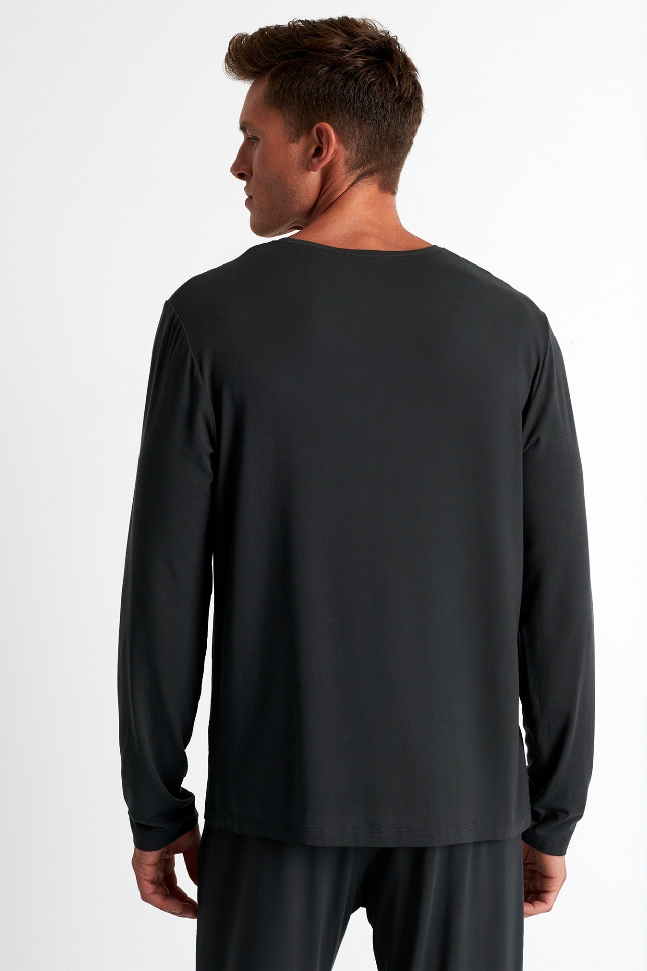 62294-82-170 - Soft Round Neck Long Sleeve Shirt S / 170 Titanium