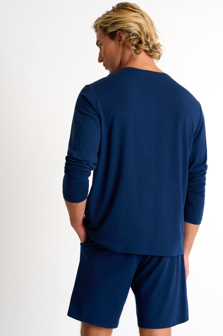 62294-82-500 - Soft Round Neck Long Sleeve Shirt S / 500 Navy
