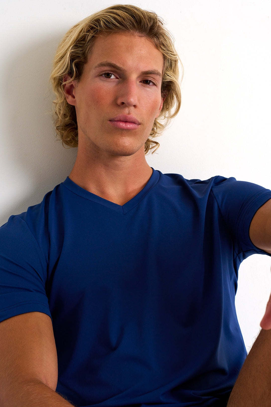 62320-91-530 - Microfiber V-Neck T-Shirt S / 530 Blue