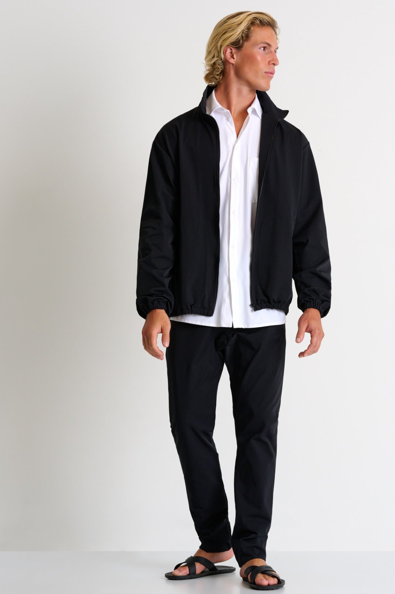 62371-79-800 - Relaxed Fit Jacket S / 800 Black