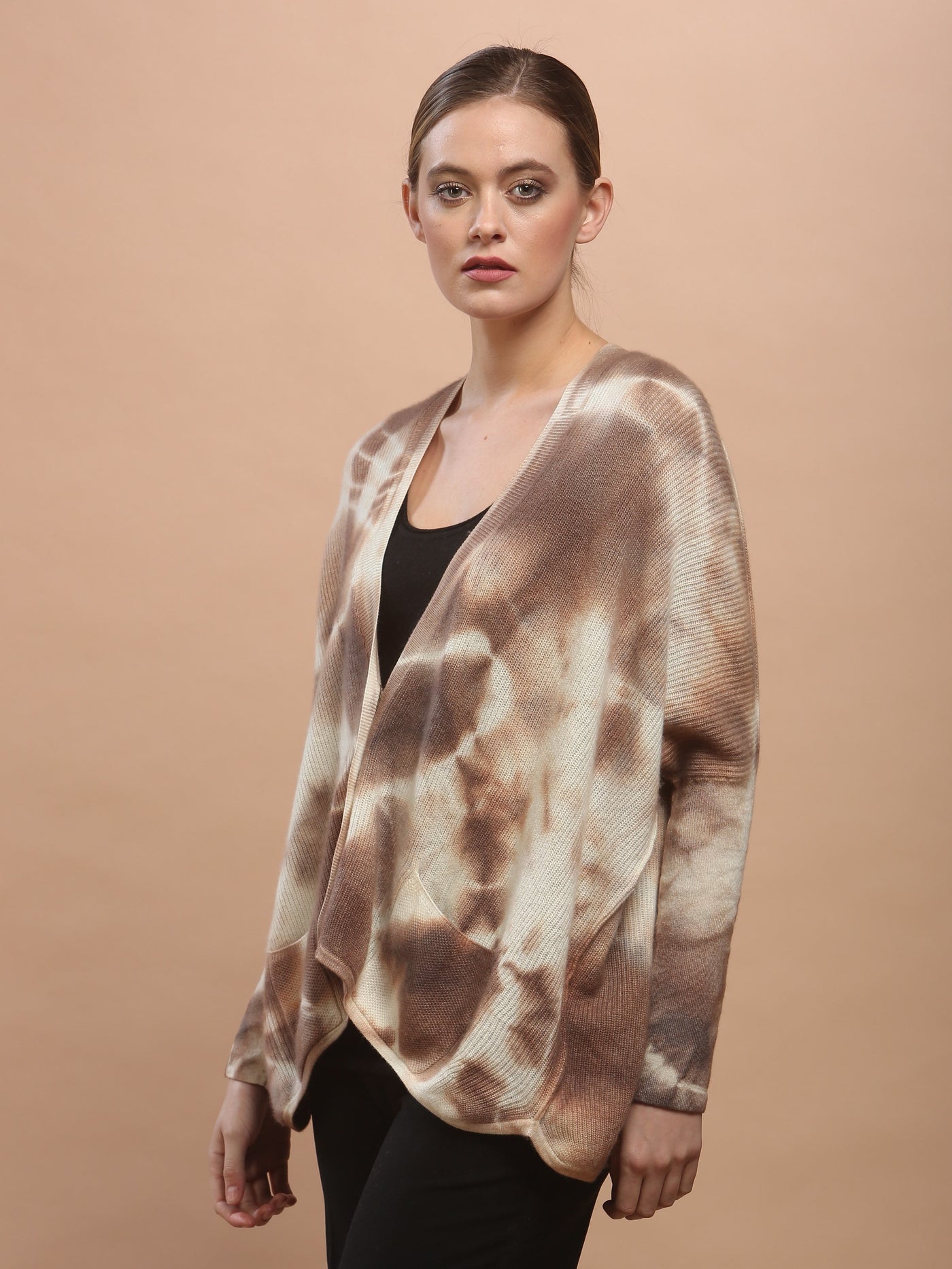 Hand Dye Oversized Cardigan in Mongolia Cashmere