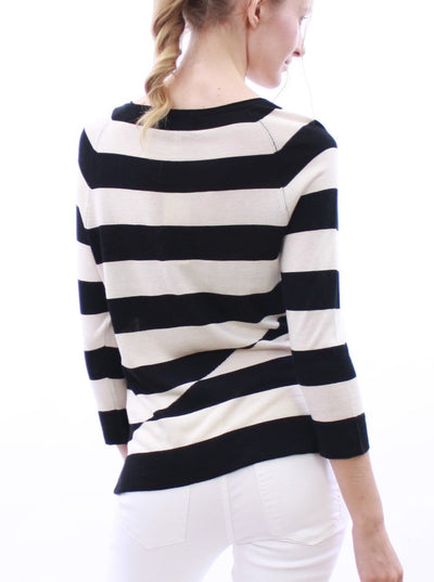 Graphic Striped V neck Tee