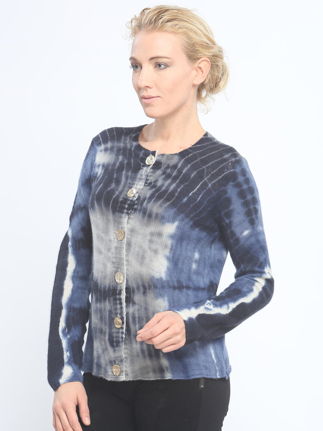 Hand Dye Crewneck Cardigan