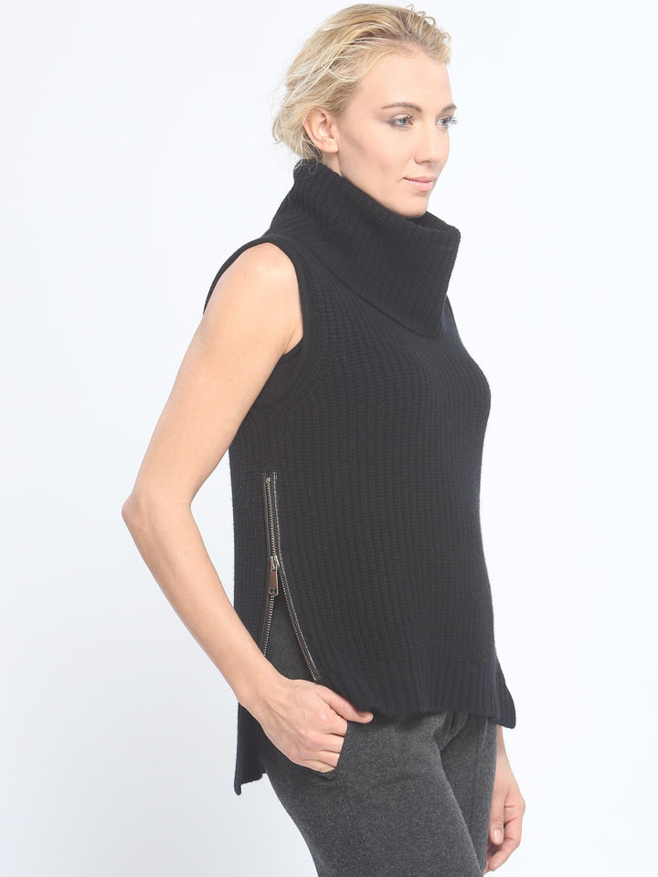 Leather Trimmed Zipper Detailed Sleeveless Turtleneck Pullover