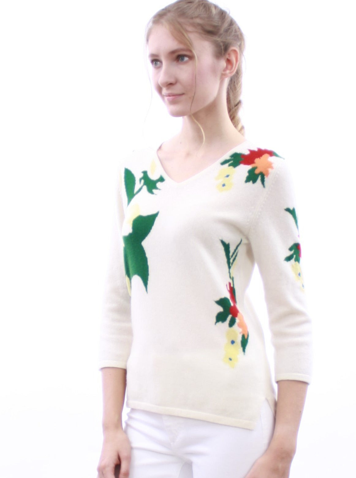 Floral-Intarsia V Neck