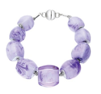 BF68637 - Triangle Knot Bracelet