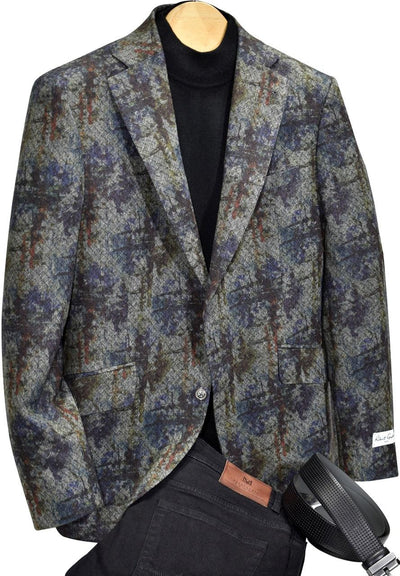 Graham abstract sport coat with denim and black tones to match perfectly with jeans or slacks. Shown with a Gionfriddo solid mock for an updated fashion look. Contemporary fit.