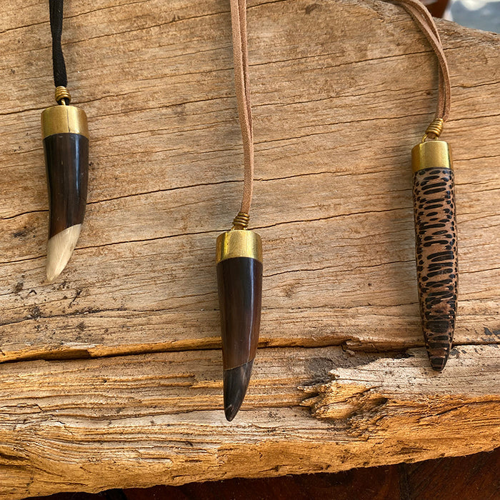 Talisman Horn Necklace - Palm